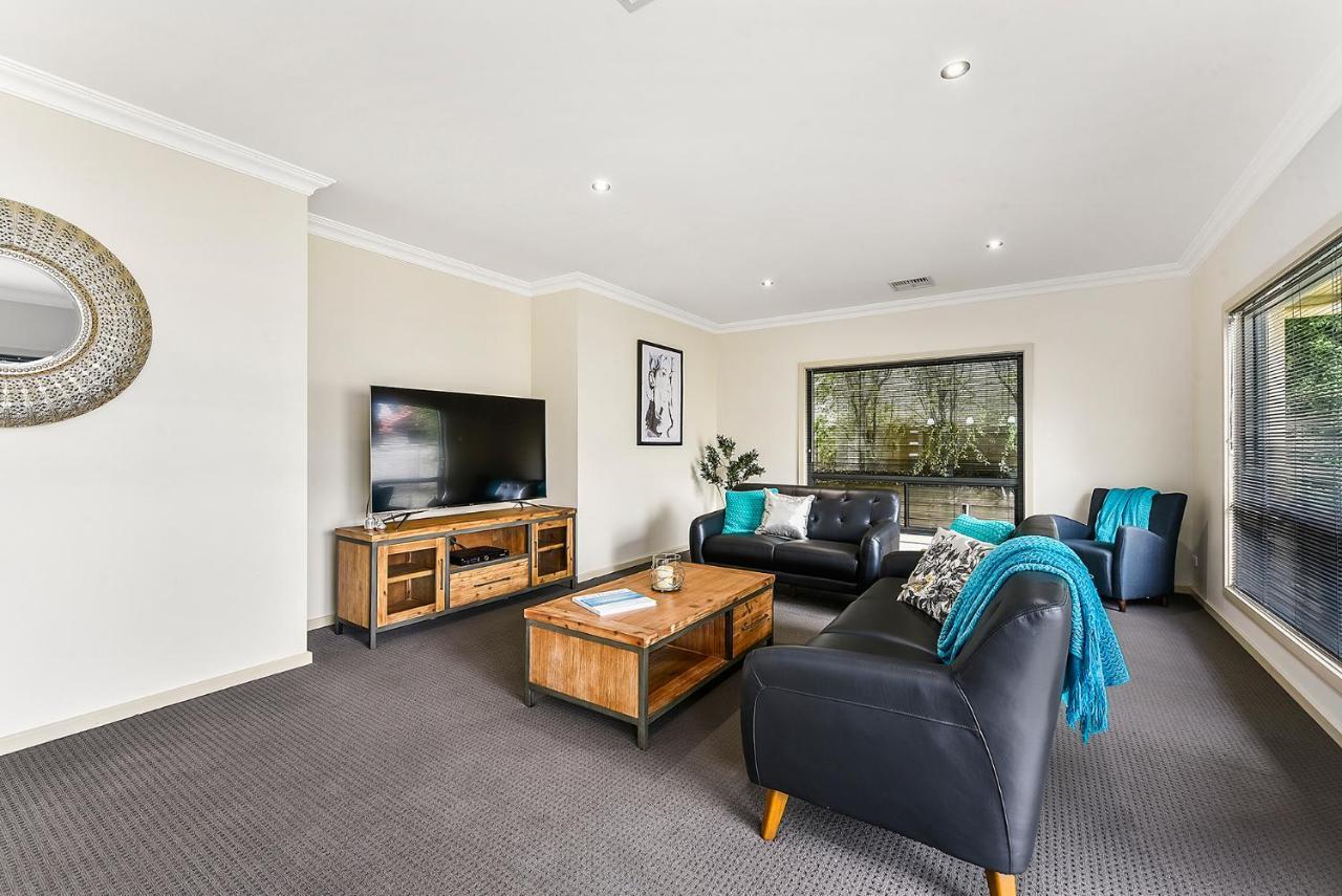 Accommodation On Lansell 1 Being Unit 1 Of 6 Lansell Street 干比尔山 外观 照片